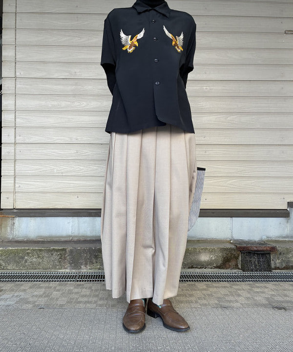 森川 夏衣さんの「BEAMS WOMEN｜【別注】NEW ERA / PILLBOX CAP」を使ったコーディネート