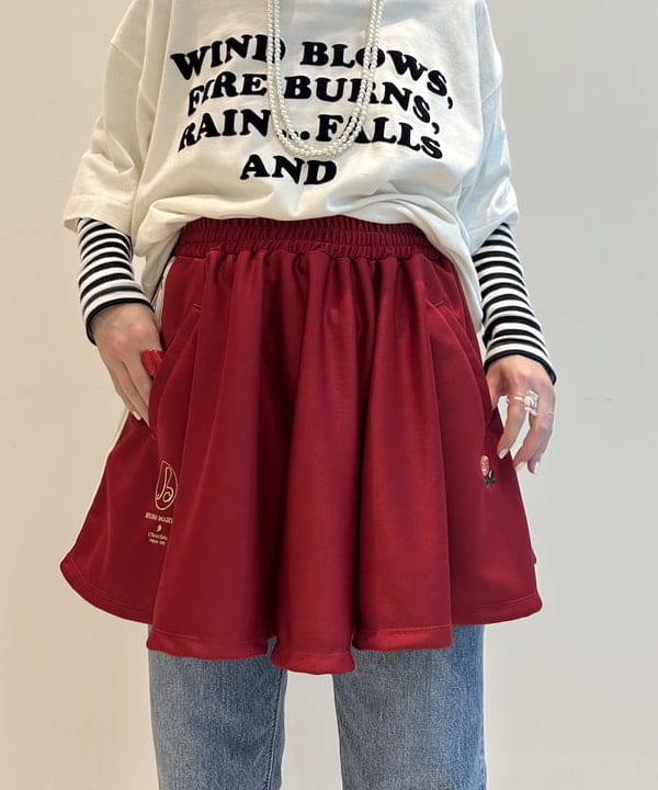 BEAMS BOY ビームス 新宿の黒田 彩乃