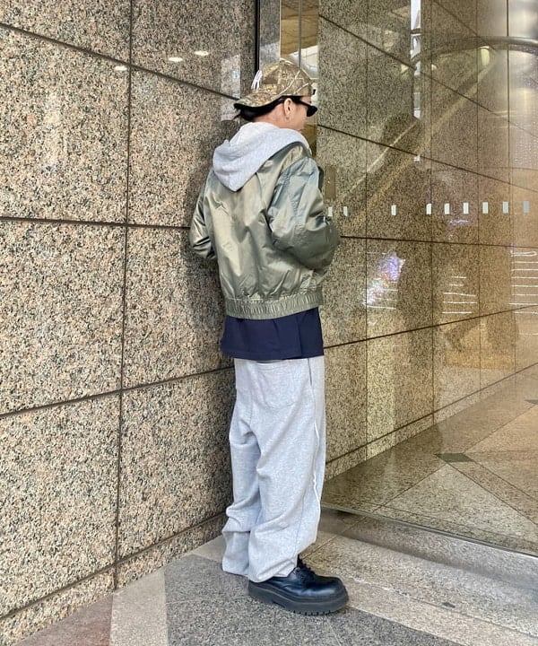 はるひむさんの「BEAMS WOMEN｜フェイクレイヤード フライトジャケット【ワイドショートフィット】」を使ったコーディネート