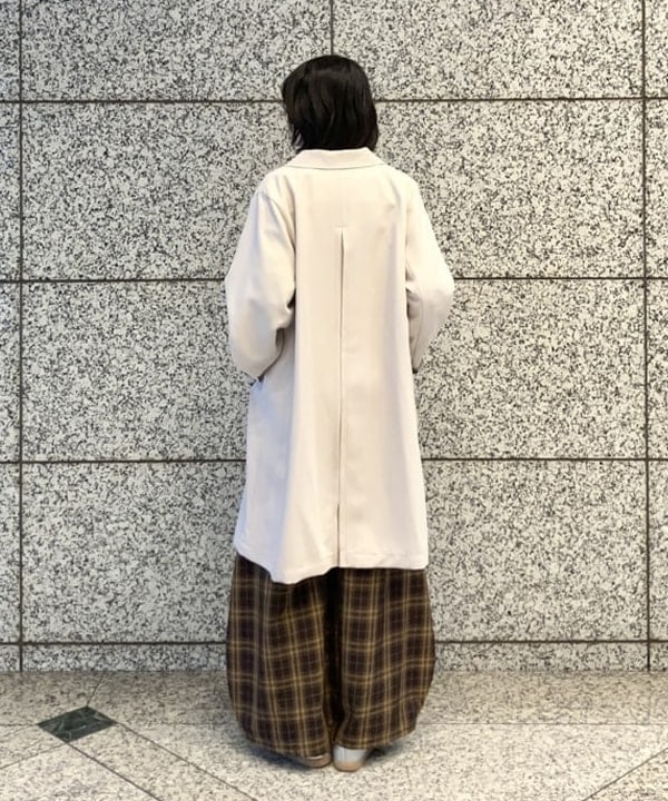 加歩さんの「BEAMS WOMEN｜リブ マルチボーダー カーディガン」を使ったコーディネート