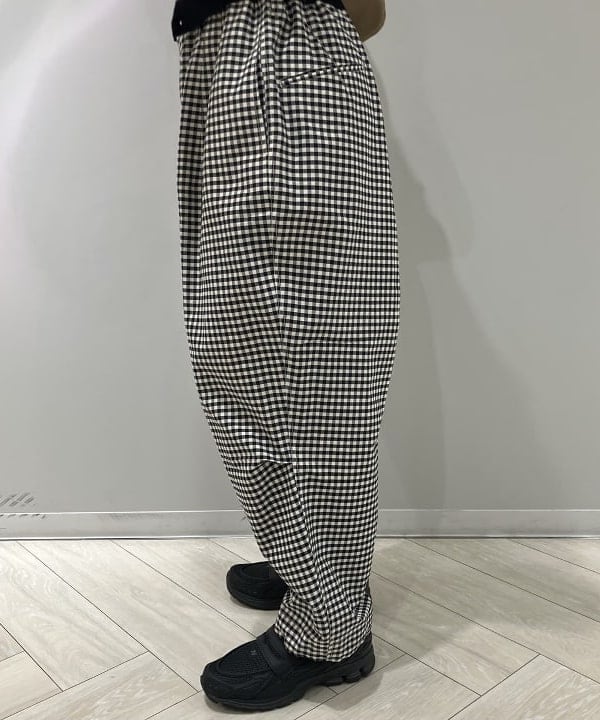 にしだてさんの「BEAMS WOMEN｜14ゲージ クルーネック カーディガン」を使ったコーディネート