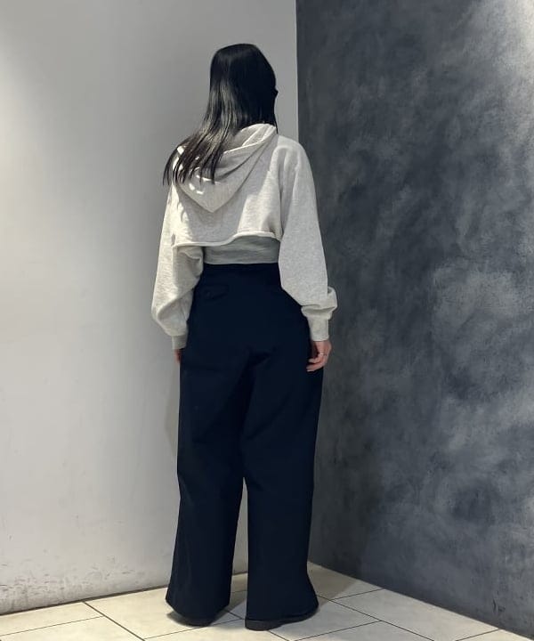 にしだてさんの「BEAMS WOMEN｜スウェット ボレロ」を使ったコーディネート