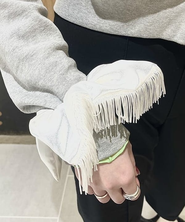 江口 息吹さんの「BEAMS WOMEN｜ノーカラー ビッグ ジャケット」を使ったコーディネート