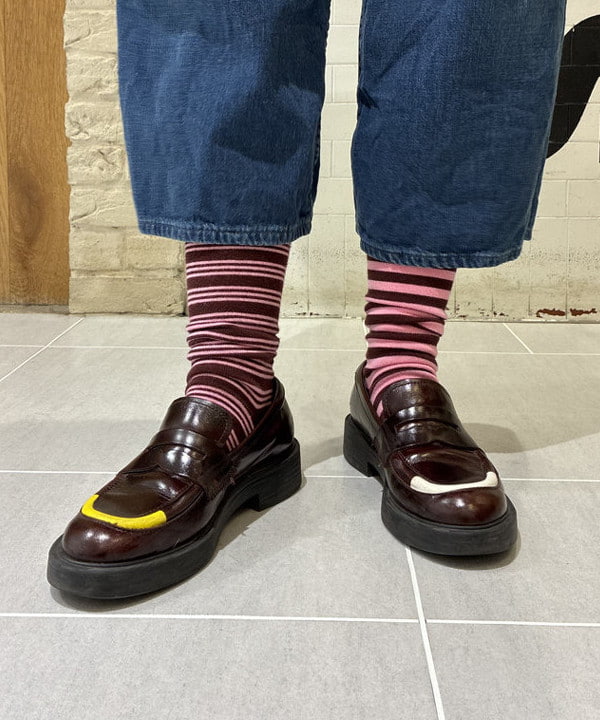 キラリさんの「BEAMS WOMEN｜100/2 ギンガムチェック ボタンダウン シャツ」を使ったコーディネート