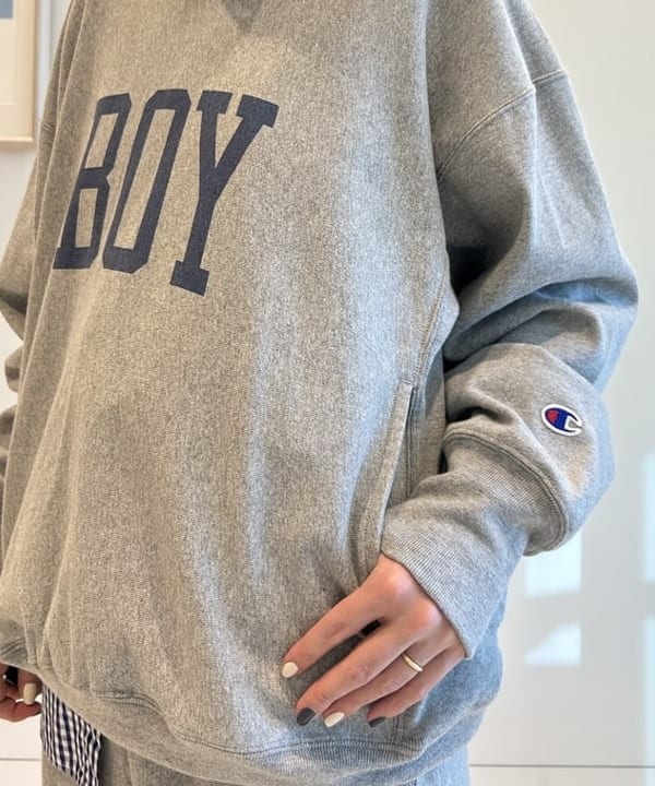 清水 彩乃さんの「BEAMS WOMEN｜100/2 ギンガムチェック ボタンダウン シャツ」を使ったコーディネート