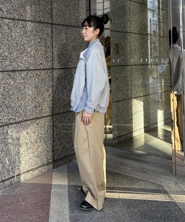 ばるたんさんの「BEAMS WOMEN｜HAVERSACK / ジップ スウェット」を使ったコーディネート