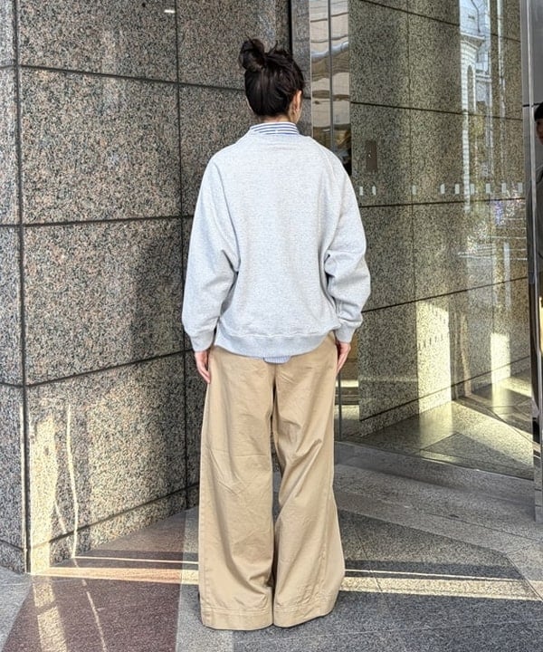 ばるたんさんの「BEAMS WOMEN｜HAVERSACK / ジップ スウェット」を使ったコーディネート