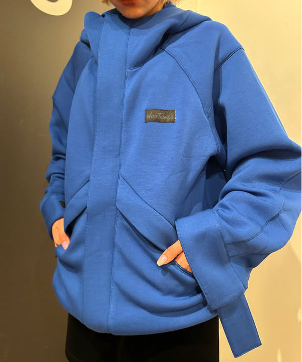 佐藤 亜美さんの「BEAMS WOMEN｜」を使ったコーディネート