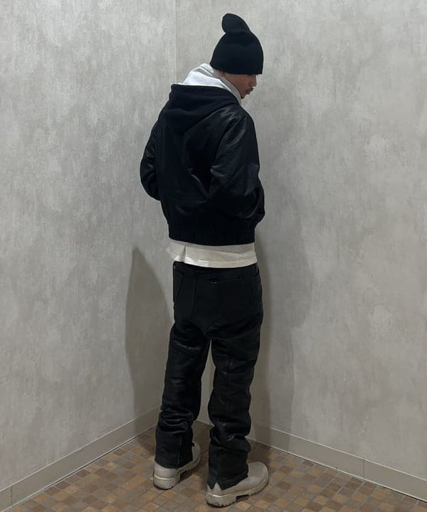 ムファサさんの「BEAMS WOMEN｜【別注】REMI RELIEF / Sweat Zip Hoodie Heather Grey」を使ったコーディネート