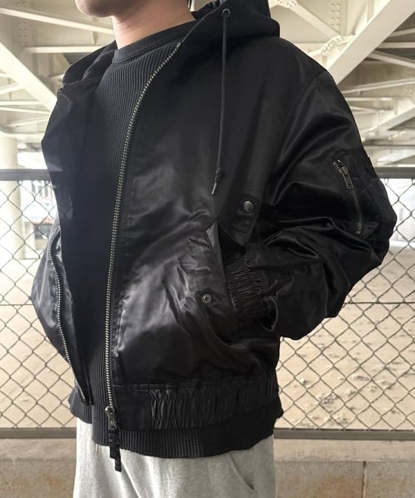 しゅうとさんの「BEAMS WOMEN｜フェイクレイヤード フライトジャケット【ワイドショートフィット】」を使ったコーディネート