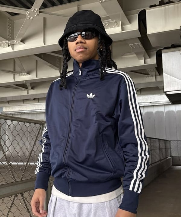 NADEL ナデールさんの「BEAMS WOMEN｜adidas / ファイヤーバード トラックトップ」を使ったコーディネート