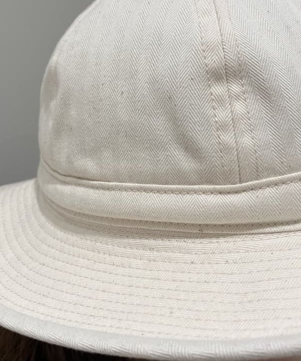 モモさんの「BEAMS WOMEN｜【別注】BIGMAC / エプロン オーバーオール」を使ったコーディネート