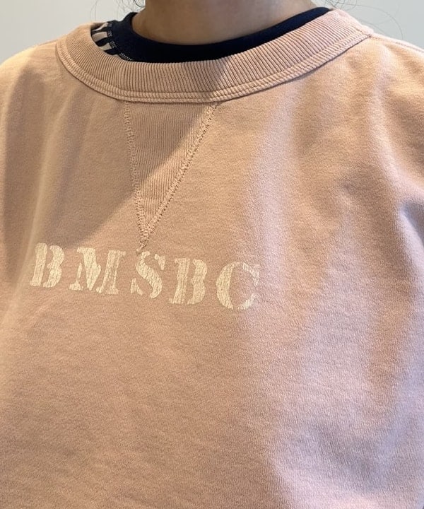 清水 彩乃さんの「BEAMS WOMEN｜ワイド タック チノ パンツ」を使ったコーディネート