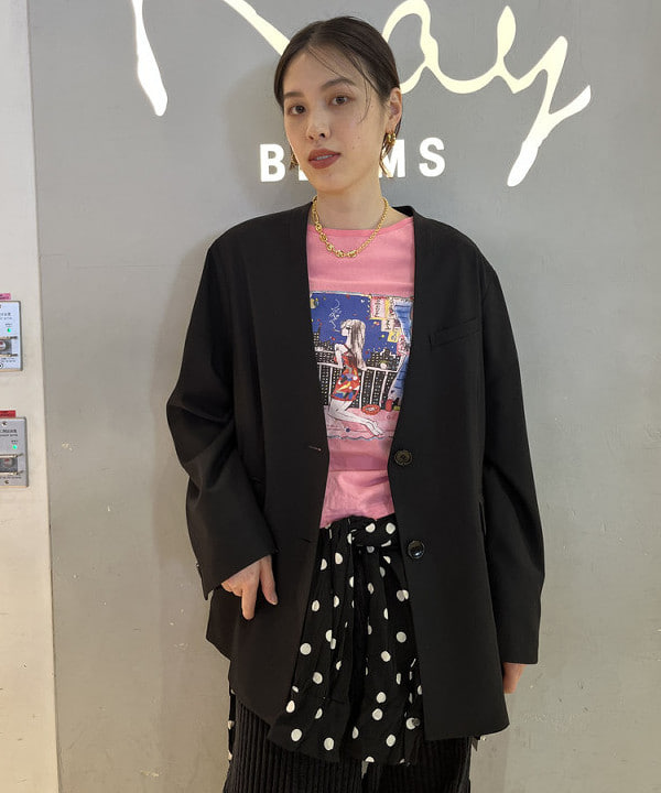 神坂 莉子さんの「BEAMS WOMEN｜ノーカラー ビッグ ジャケット」を使ったコーディネート