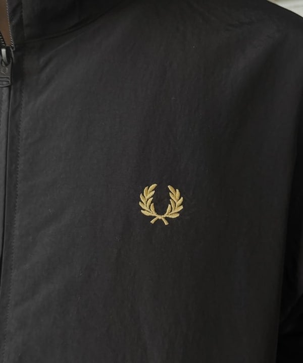 しゅうとさんの「BEAMS WOMEN｜【別注】FRED PERRY / SHELL PANT 26SS」を使ったコーディネート