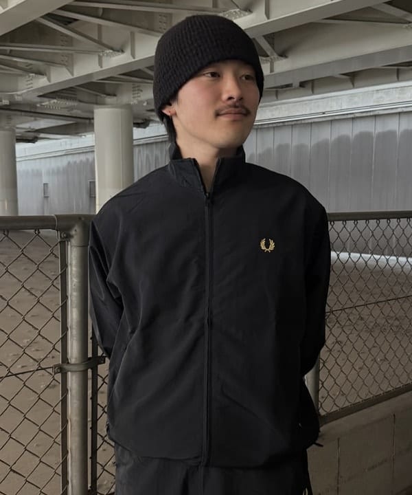 しゅうとさんの「BEAMS WOMEN｜【別注】FRED PERRY / SHELL PANT 26SS」を使ったコーディネート