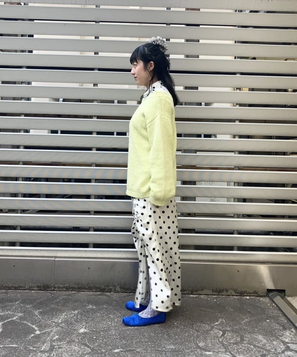 晶さんの「BEAMS WOMEN｜ドット クリンクル フリル シャツ」を使ったコーディネート