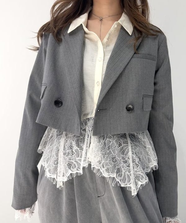 松本 佳菜子さんの「BEAMS WOMEN｜2ボタン W クロップド ジャケット」を使ったコーディネート