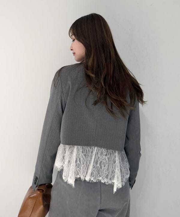 松本 佳菜子さんの「BEAMS WOMEN｜2ボタン W クロップド ジャケット」を使ったコーディネート