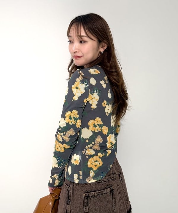 松本 佳菜子さんの「BEAMS WOMEN｜【WEB限定】ASICS / GEL-1130」を使ったコーディネート