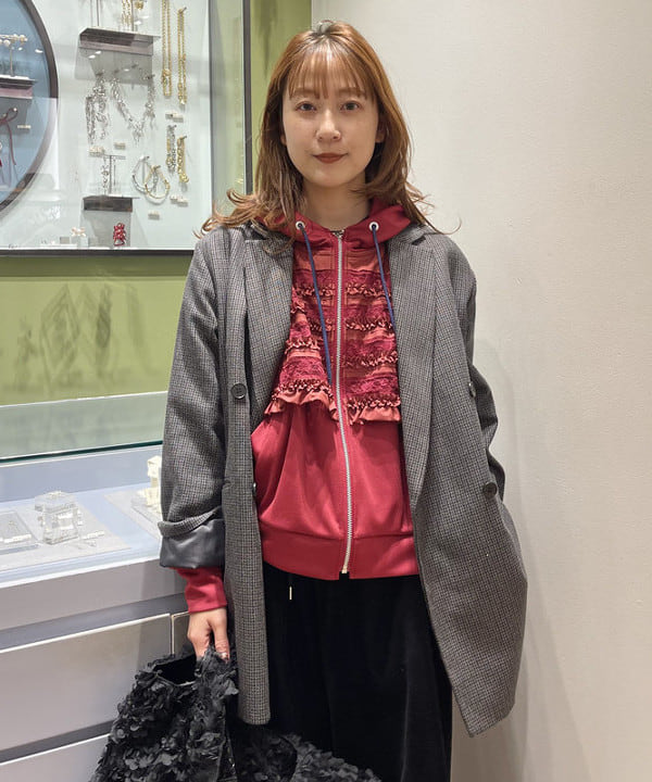 大木さんの「BEAMS WOMEN｜チェック オーバー ジャケット」を使ったコーディネート