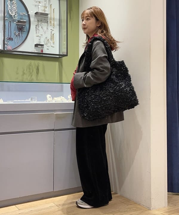 大木さんの「BEAMS WOMEN｜チェック オーバー ジャケット」を使ったコーディネート