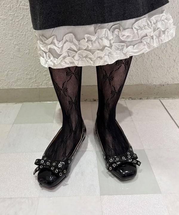 chikaさんの「BEAMS WOMEN｜ドット クリンクル フリル シャツ」を使ったコーディネート