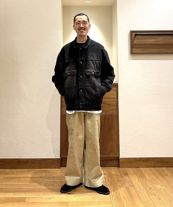 ワイドパンツ中根 広樹