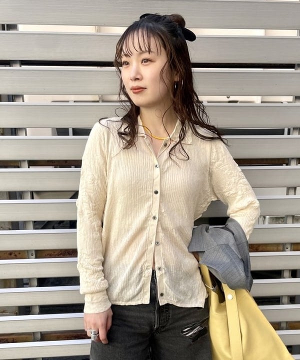 カタヤマ アヤさんの「BEAMS WOMEN｜2ボタン W クロップド ジャケット」を使ったコーディネート