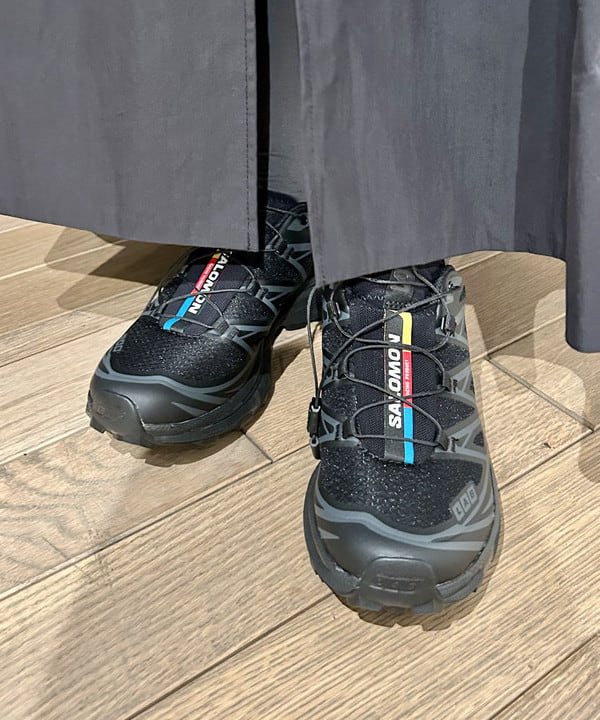 早川 萌子さんの「BEAMS WOMEN｜フリル ジャージ ブルゾン」を使ったコーディネート