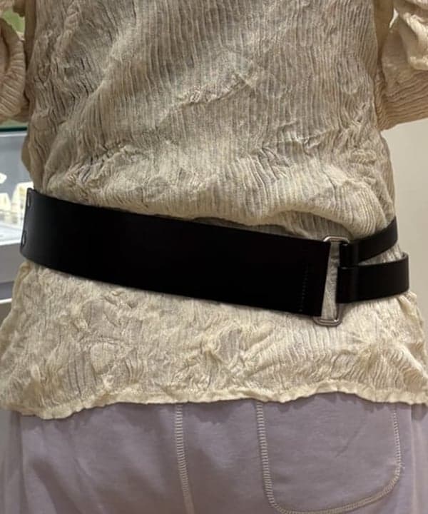 山本 里南さんの「BEAMS WOMEN｜スパンコール ビーニー 25」を使ったコーディネート