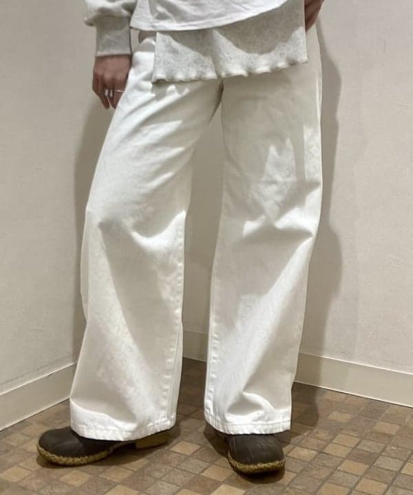 小原 もこさんの「BEAMS WOMEN｜スウェット ボレロ」を使ったコーディネート