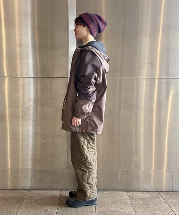 みりさんの「レトロ フィット ジップ フーディー」を使ったコーディネート