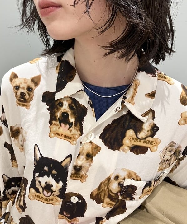 加歩さんの「BEAMS WOMEN｜オーバーサイズ ハーフ トレンチ コート」を使ったコーディネート