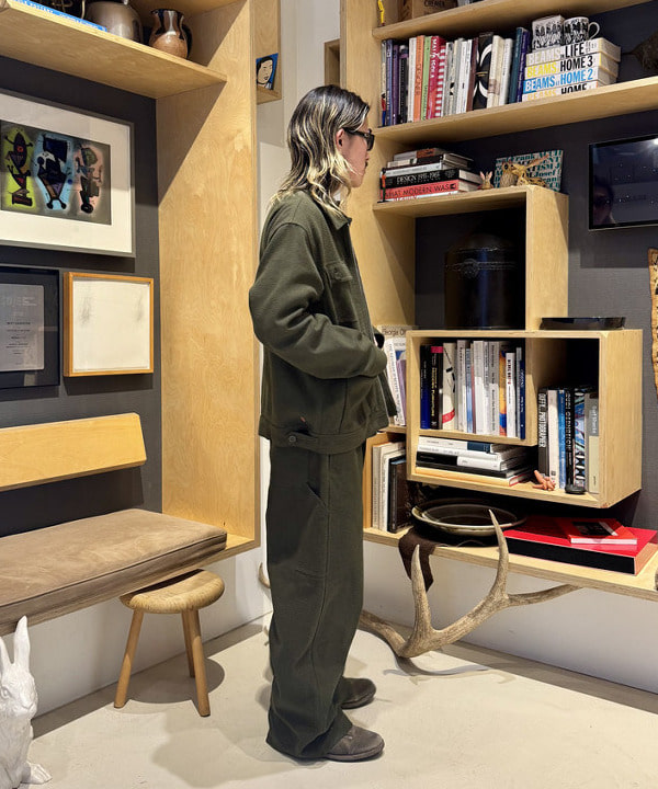 Ryohei Takataさんの「BEAMS WOMEN｜【別注】UNIVERSAL OVERALL / MESH CRAZY BAKER PANTS」を使ったコーディネート