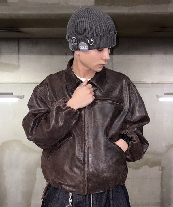 大野 滉太さんの「BEAMS WOMEN｜ワイドショートフィット ゴートレザー ジップブルゾン」を使ったコーディネート
