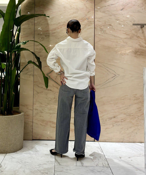 AONO SHIKAMAさんの「BEAMS WOMEN｜AK+1 / 8オンス ウォッシュド シャツ」を使ったコーディネート