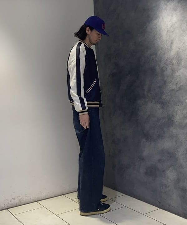 植木 竜也さんの「BEAMS WOMEN｜【別注】REMI RELIEF / Sweat Crew Neck」を使ったコーディネート