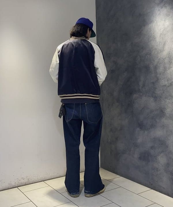 植木 竜也さんの「BEAMS WOMEN｜【別注】REMI RELIEF / Sweat Crew Neck」を使ったコーディネート