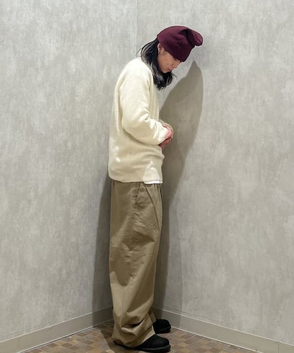 菊田 悠さんの「BEAMS WOMEN｜BEAMS PLUS / 9ゲージ クルーネックニット」を使ったコーディネート