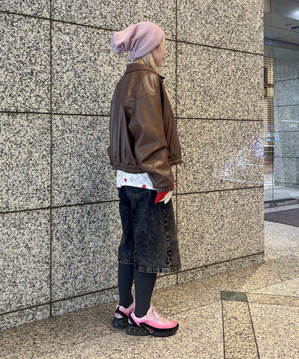 YABUさんの「BEAMS WOMEN｜デニム ハーフ パンツ」を使ったコーディネート