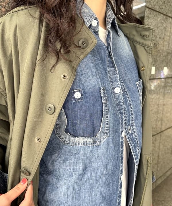 ばるたんさんの「BEAMS WOMEN｜maturely / メモリー ツイル ミリタリー コート」を使ったコーディネート