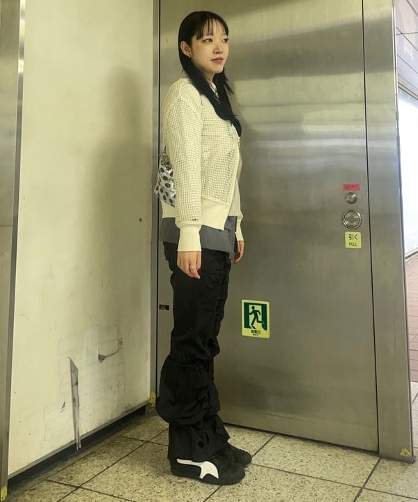 rinnaさんの「BEAMS WOMEN｜ビッグ メッシュ フーディー」を使ったコーディネート