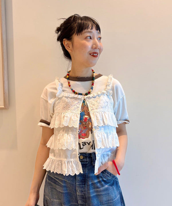 おのすさんの「BEAMS WOMEN｜【別注】HEAR MY NAME &times; maturely / プレイヤーズ プリント ショートスリーブ」を使ったコーディネート