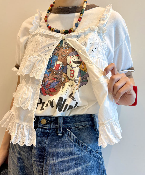 おのすさんの「BEAMS WOMEN｜【別注】HEAR MY NAME &times; maturely / プレイヤーズ プリント ショートスリーブ」を使ったコーディネート