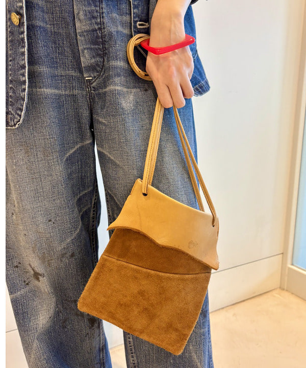 おのすさんの「BEAMS WOMEN｜【別注】HEAR MY NAME &times; maturely / プレイヤーズ プリント ショートスリーブ」を使ったコーディネート