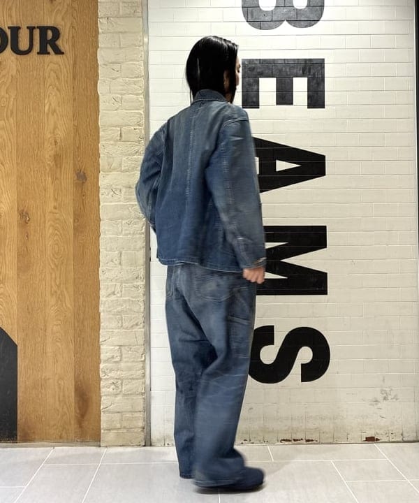 津藤 理佐子さんの「BEAMS WOMEN｜【別注】Lee &times; maturely / ヴィンテージ ペインター パンツ」を使ったコーディネート