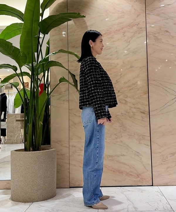 小笠原 楓さんの「BEAMS WOMEN｜ツイード ノーカラー ジャケット＊」を使ったコーディネート