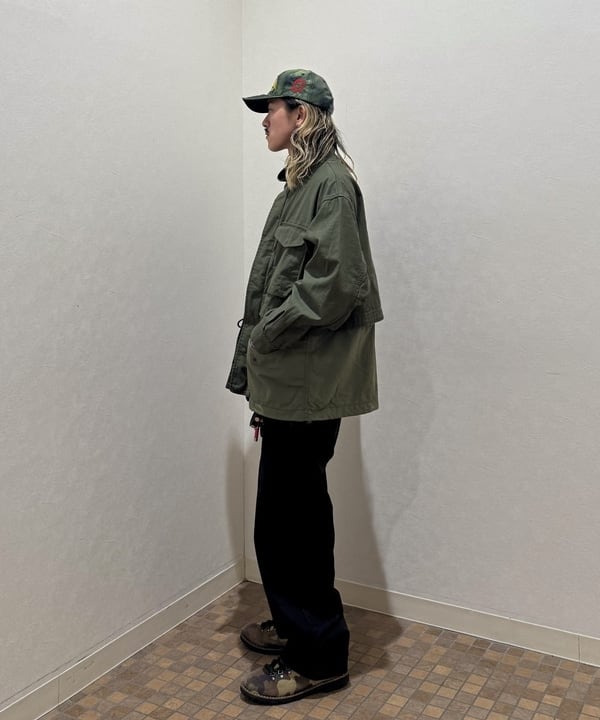 Ryohei Takataさんの「BEAMS WOMEN｜M65 レイヤード ジャケット【ワイドフィット】」を使ったコーディネート