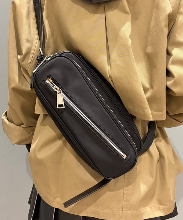 まゆちゃんさんの「BEAMS WOMEN｜スウェット ジップ フーディー」を使ったコーディネート